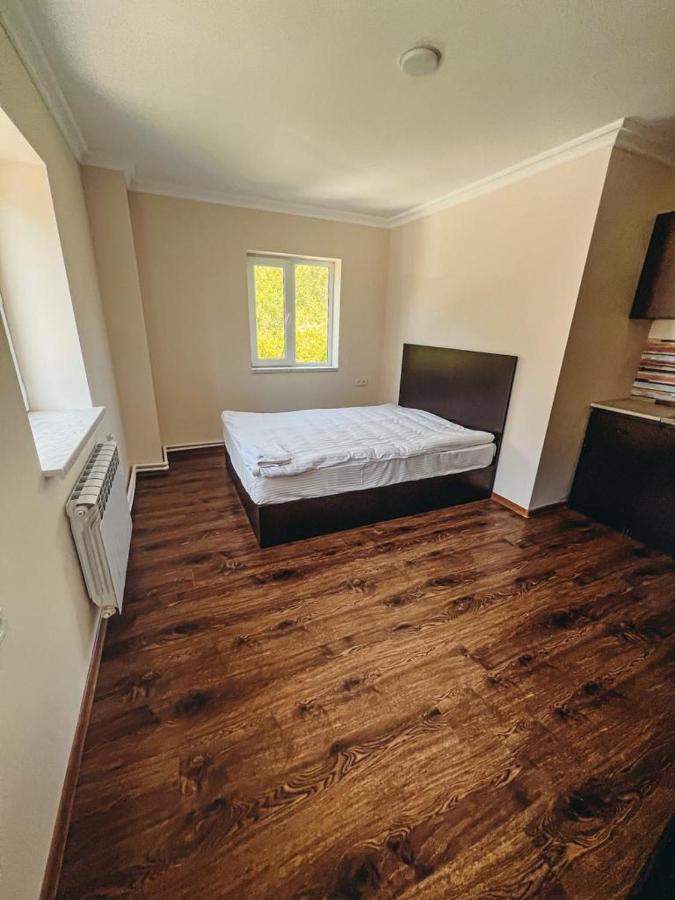 Apartaments Tsaghkadzor Hrazdan Exterior foto